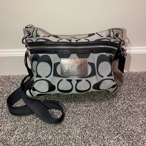 Coach 17047 Poppy Signature Sateen Lurex Hippie Moonlight Satchel Gray Pink